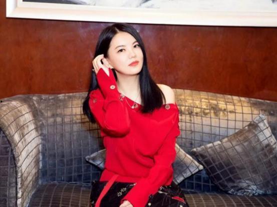 李玲最近的爆料新闻视频,揭秘娱乐圈惊人内幕  第3张